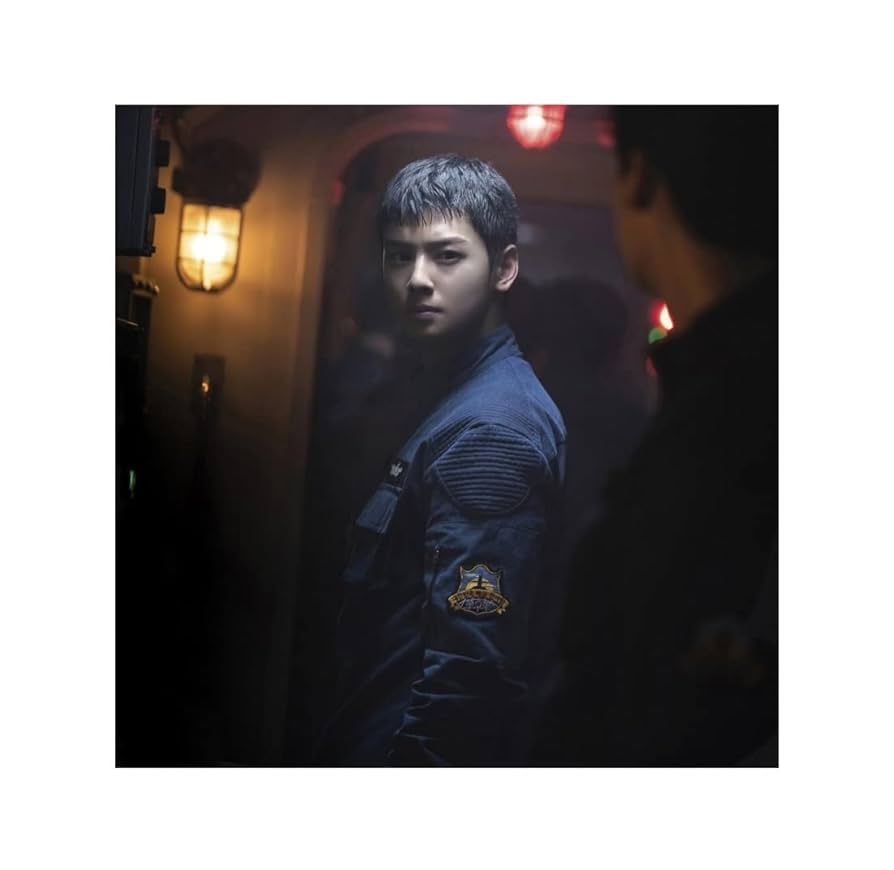 韓国映画　デシベル　 OST　オリジナルサウンドトラックCD 韓国正規盤　新品 韓国音楽 CD『2024 デシベル O.S.T』(CD+歌詞ペーパー24P) キム